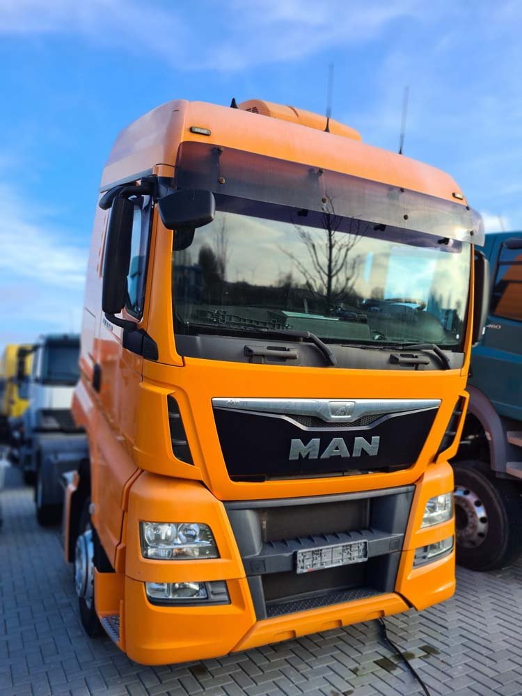 Testfahrzeug 24volt LKW MAN TGX Euro 6 orange