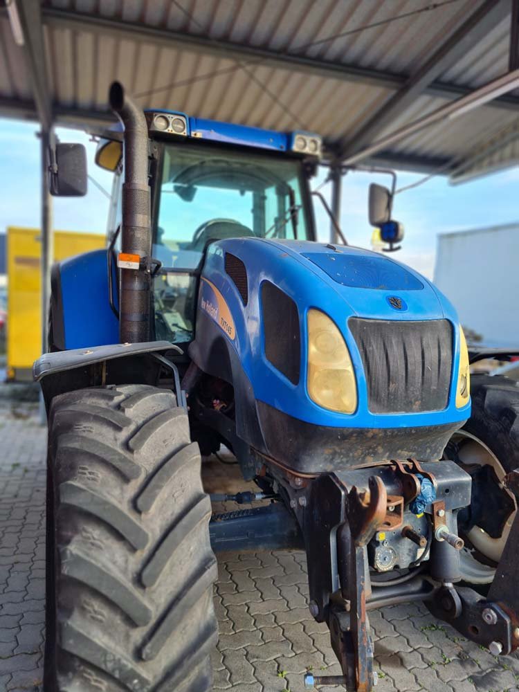 Testfahrzeug 24volt Traktor Steyr CVT Schlepper blau